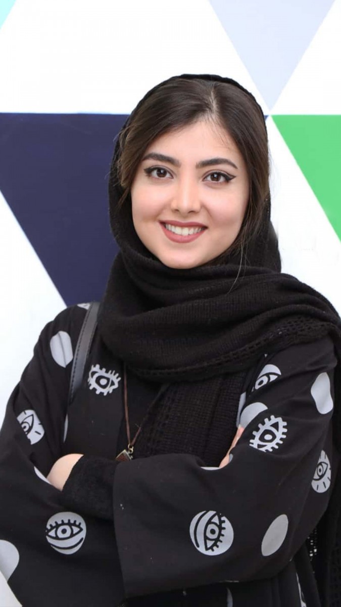 زیبا کرمعلی-بازیگر ایرانی